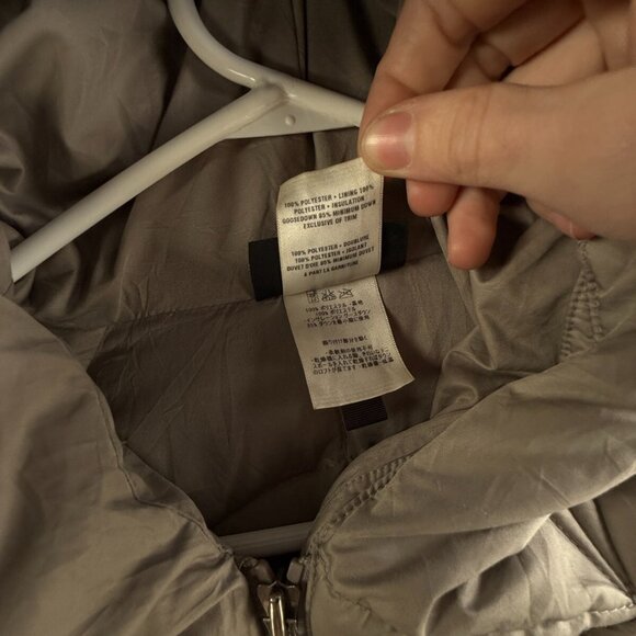 Patagonia Down Fill Puffer Jacket Coat Women Long Beige Hooded Medium Full Zip - Picture 13 of 16